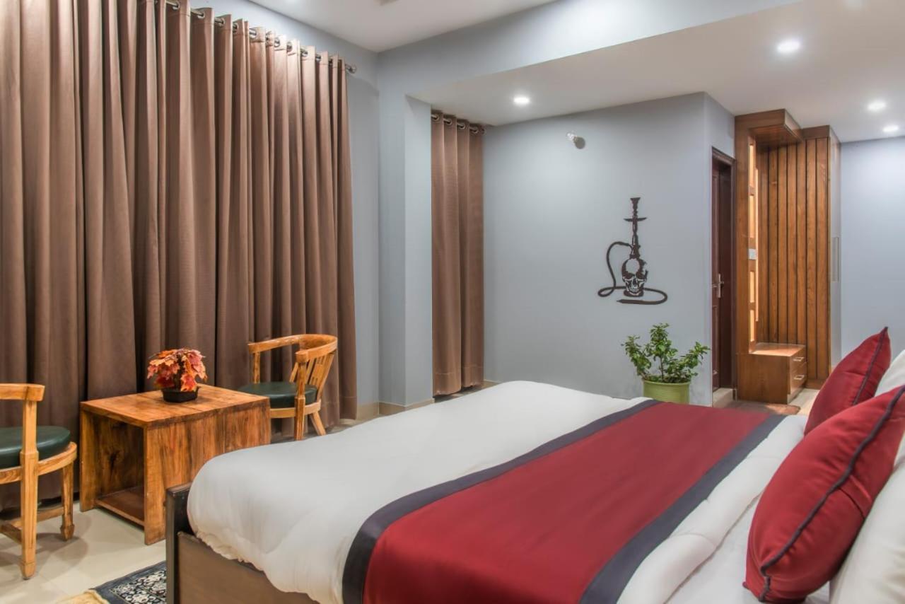 Appartement Mountain Height Kasauli Extérieur photo