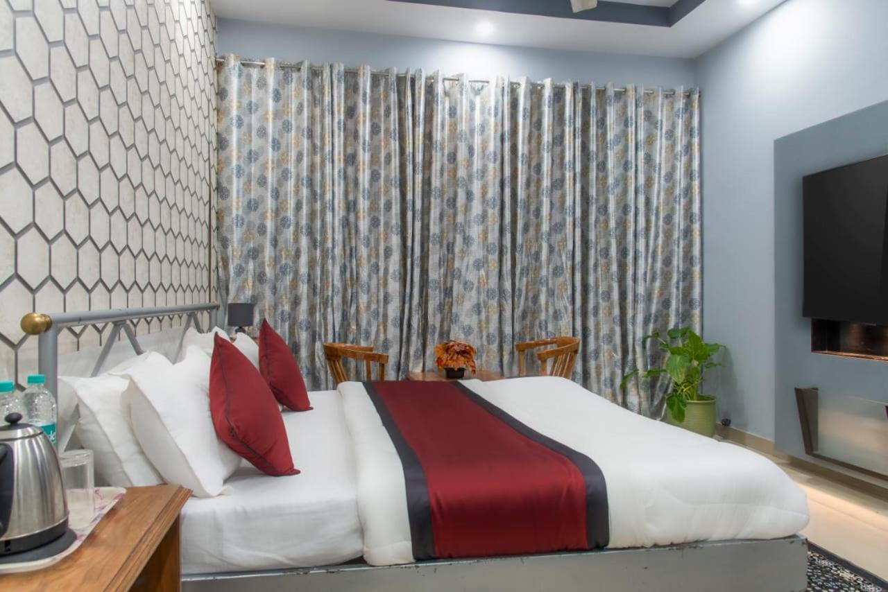 Appartement Mountain Height Kasauli Extérieur photo