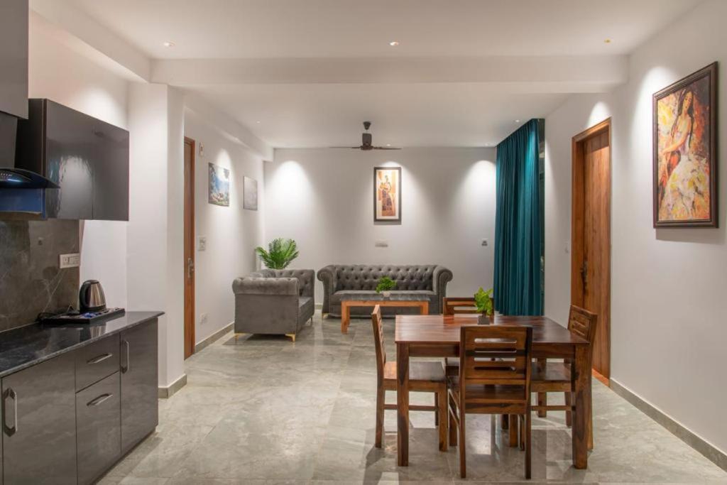 Appartement Mountain Height Kasauli Extérieur photo