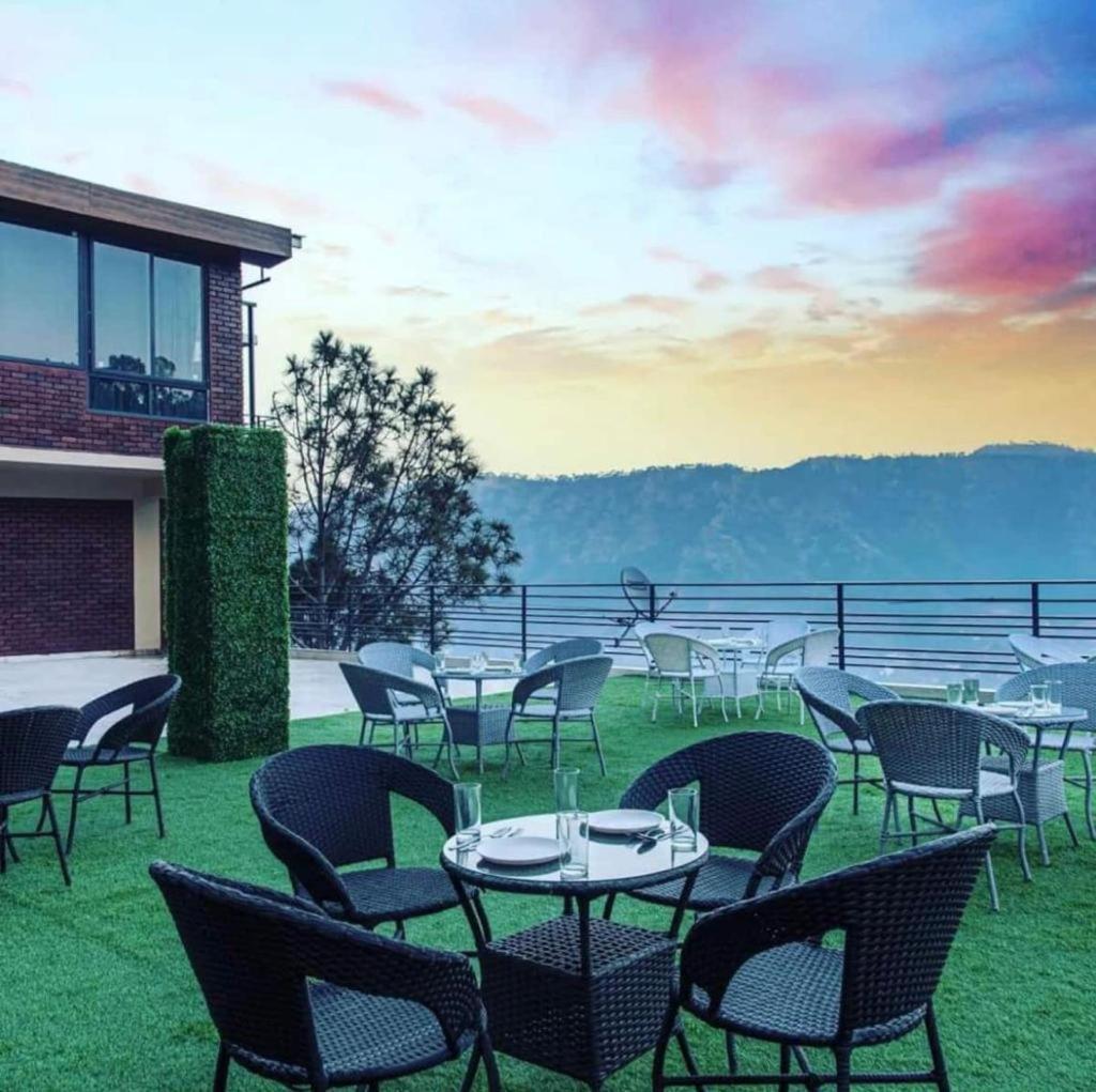 Appartement Mountain Height Kasauli Extérieur photo